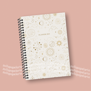 Planner Universo Miolo Off Set 75g 15x21cm Impressão Colorida Capa Dura Laminada Fechamento em Espiral 222 páginas